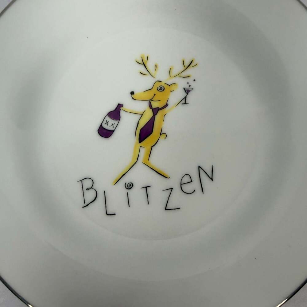 Pottery Barn Reindeer Appetizer Dessert Plates Set of 4 Blitzen Comet Cupid Donn - Picture 4 of 7